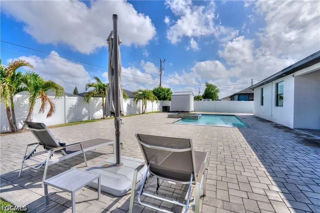 225 NW 1st Street Cape Coral FL 33993