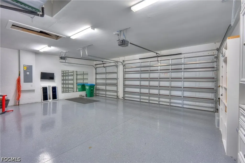 225 NW 1st Street Cape Coral FL 33993