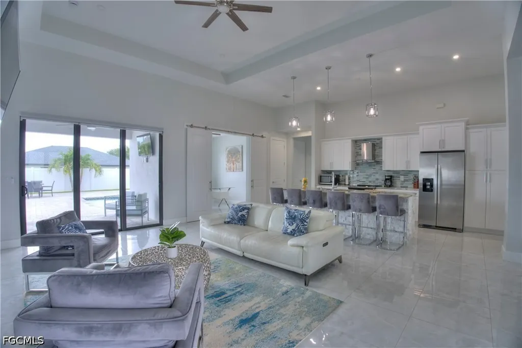 225 NW 1st Street Cape Coral FL 33993