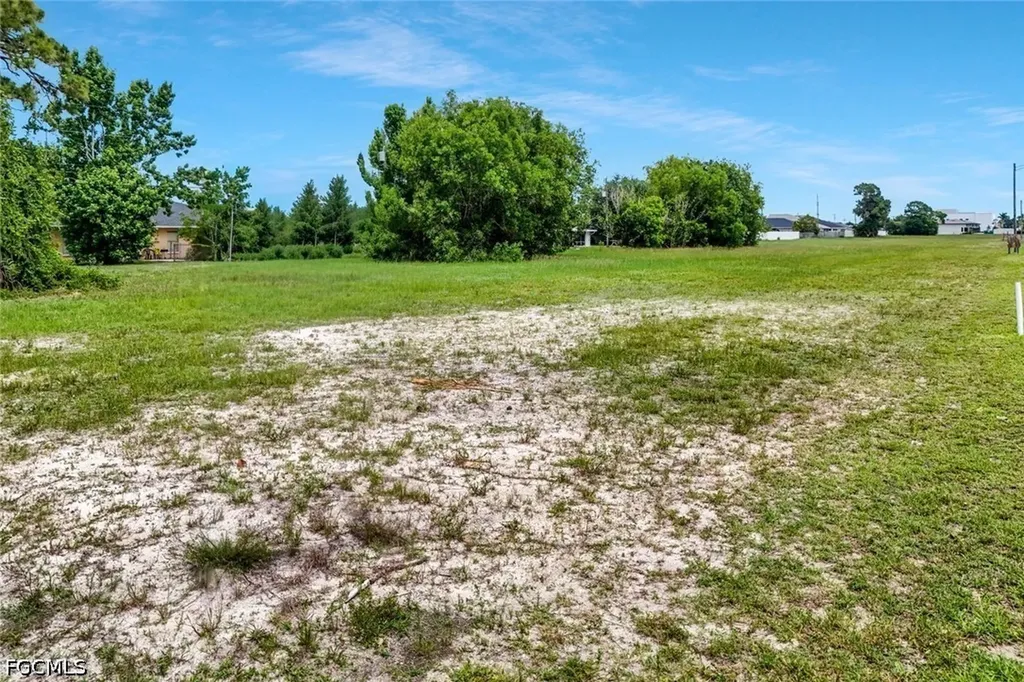 1808 Santa Barbara Boulevard Cape Coral FL 33991