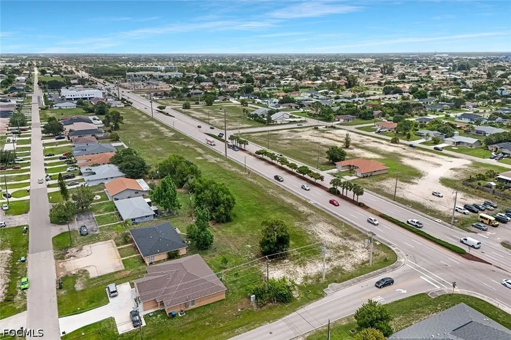 1808 Santa Barbara Boulevard Cape Coral FL 33991