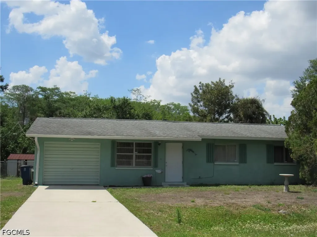 2976 Ribbon Court Fort Myers FL 33905