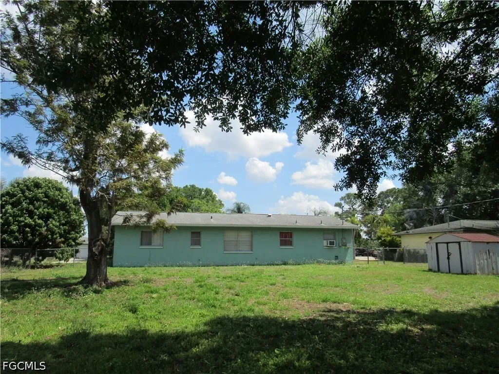 2976 Ribbon Court Fort Myers FL 33905