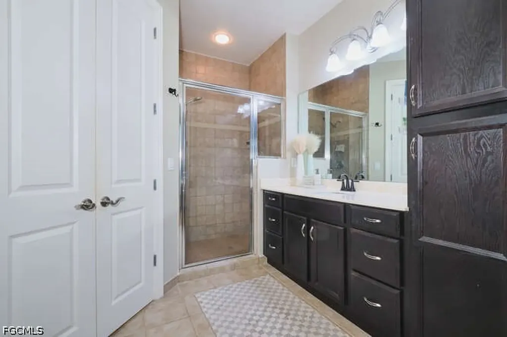 2825 Palm Beach Boulevard Fort Myers FL 33916
