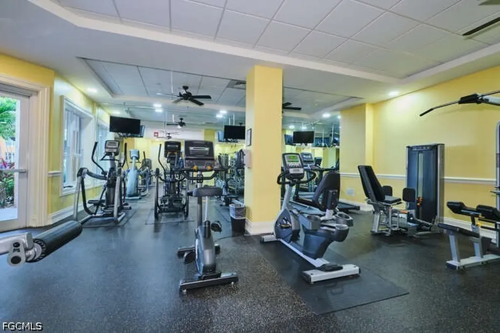 2825 Palm Beach Boulevard Fort Myers FL 33916