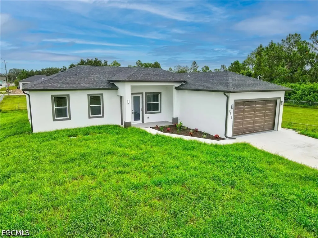 2818 42nd Street SW Lehigh Acres FL 33976