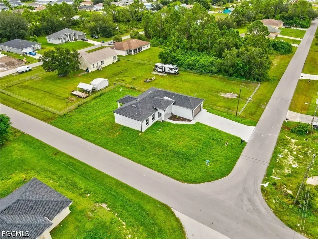 2818 42nd Street SW Lehigh Acres FL 33976