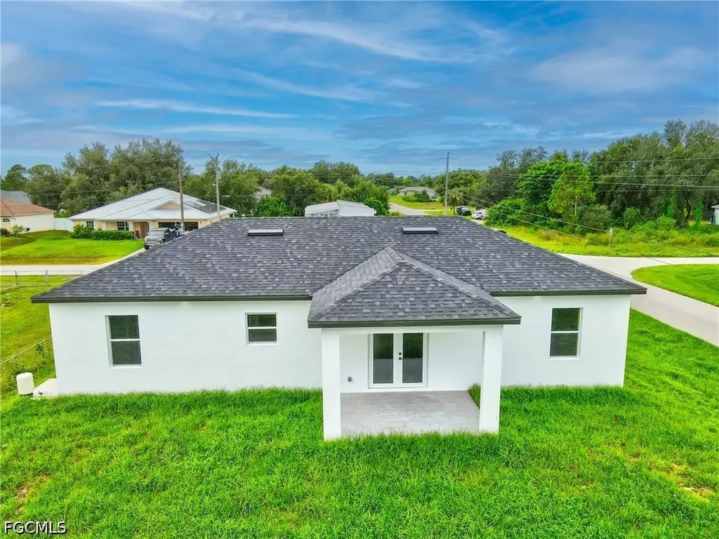 2818 42nd Street SW Lehigh Acres FL 33976