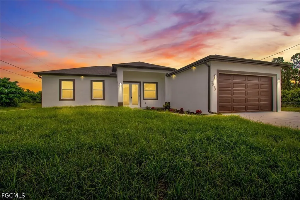 2818 42nd Street SW Lehigh Acres FL 33976