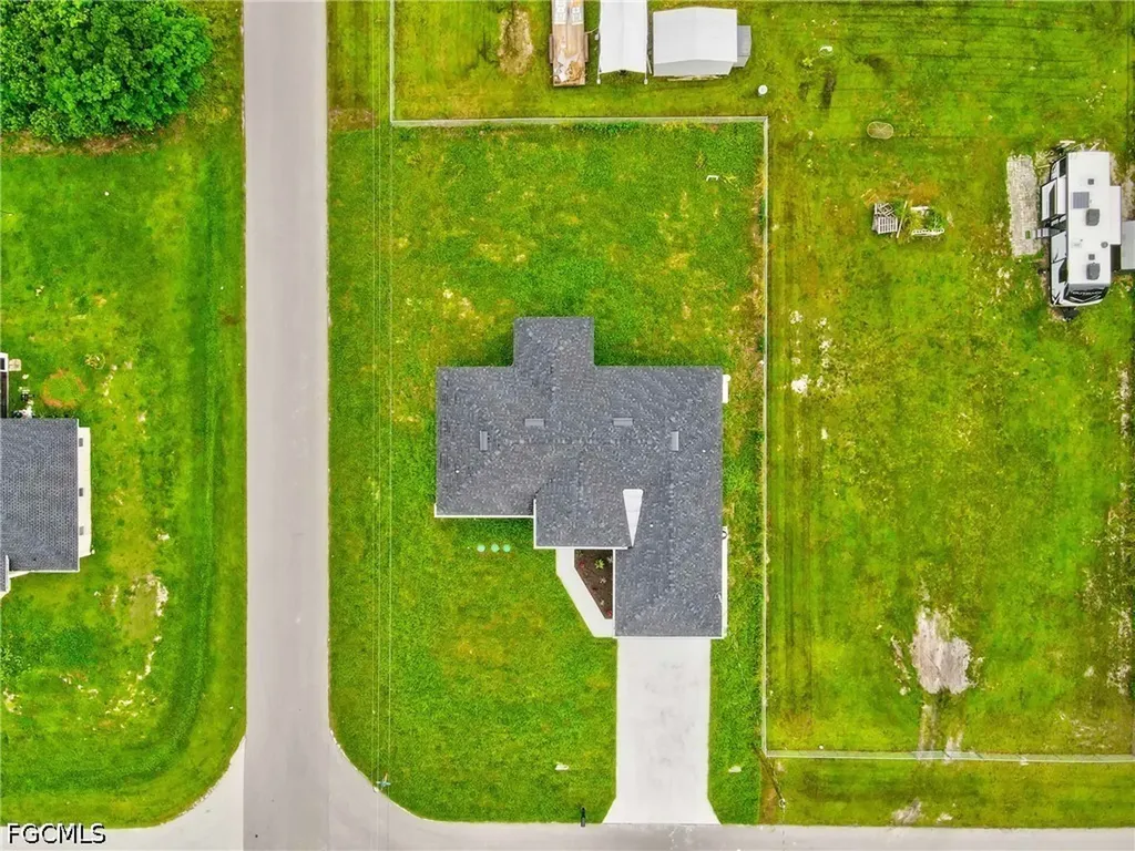 2818 42nd Street SW Lehigh Acres FL 33976