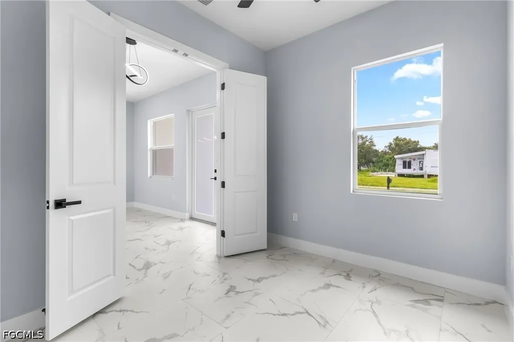 2818 42nd Street SW Lehigh Acres FL 33976