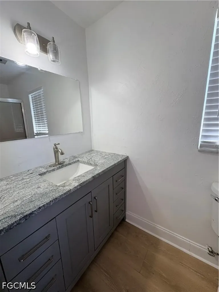 436 Bayshore Drive Cape Coral FL 33904