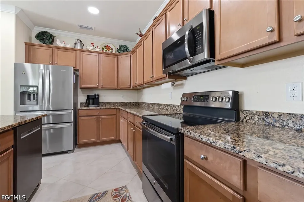 2449 Caslotti Way Cape Coral FL 33909
