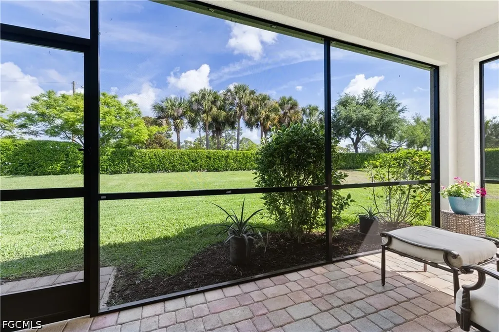 2449 Caslotti Way Cape Coral FL 33909