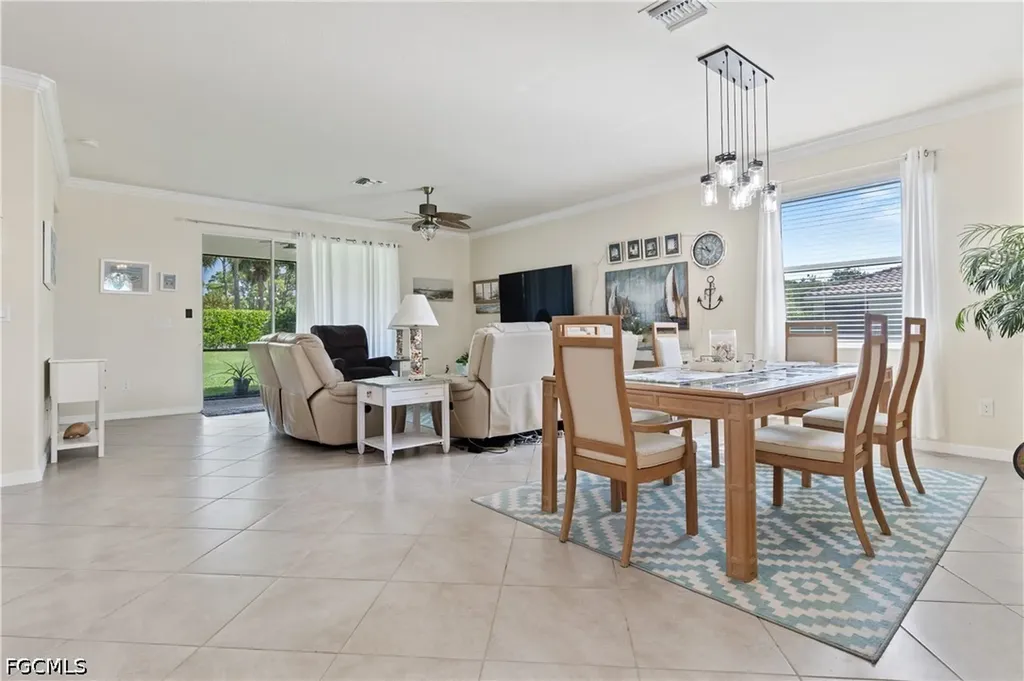 2449 Caslotti Way Cape Coral FL 33909