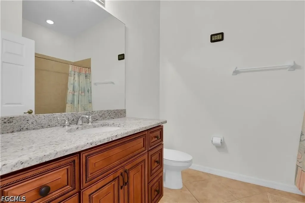 1113 Winding Pines Circle Cape Coral FL 33909