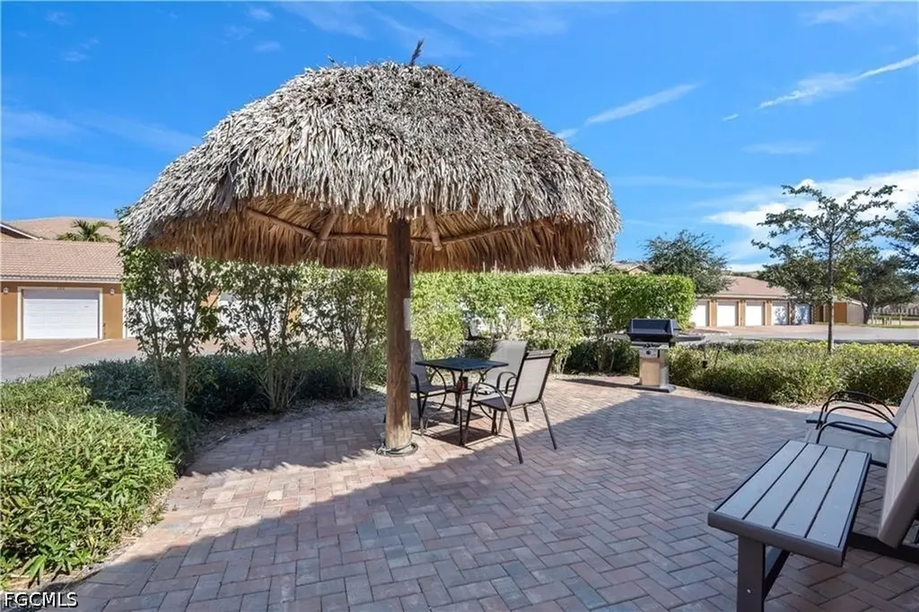 1113 Winding Pines Circle Cape Coral FL 33909