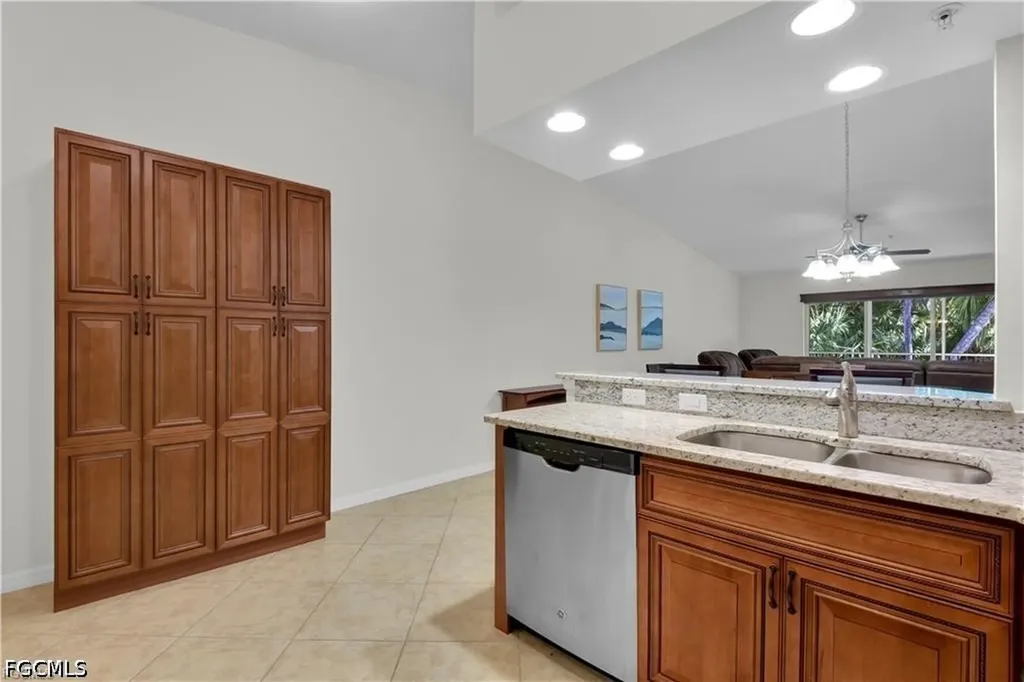 1113 Winding Pines Circle Cape Coral FL 33909