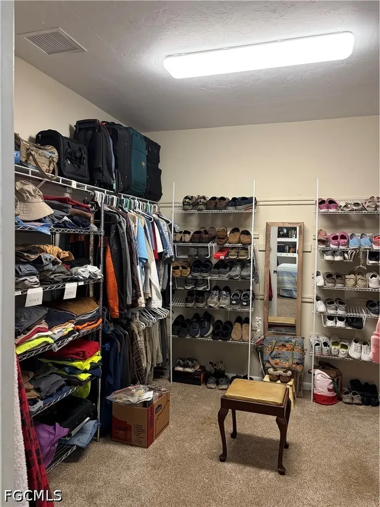 92 Evergreen Road North Fort Myers FL 33903