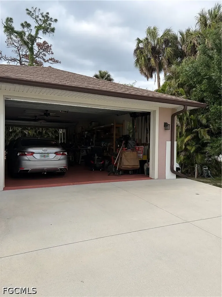 92 Evergreen Road North Fort Myers FL 33903