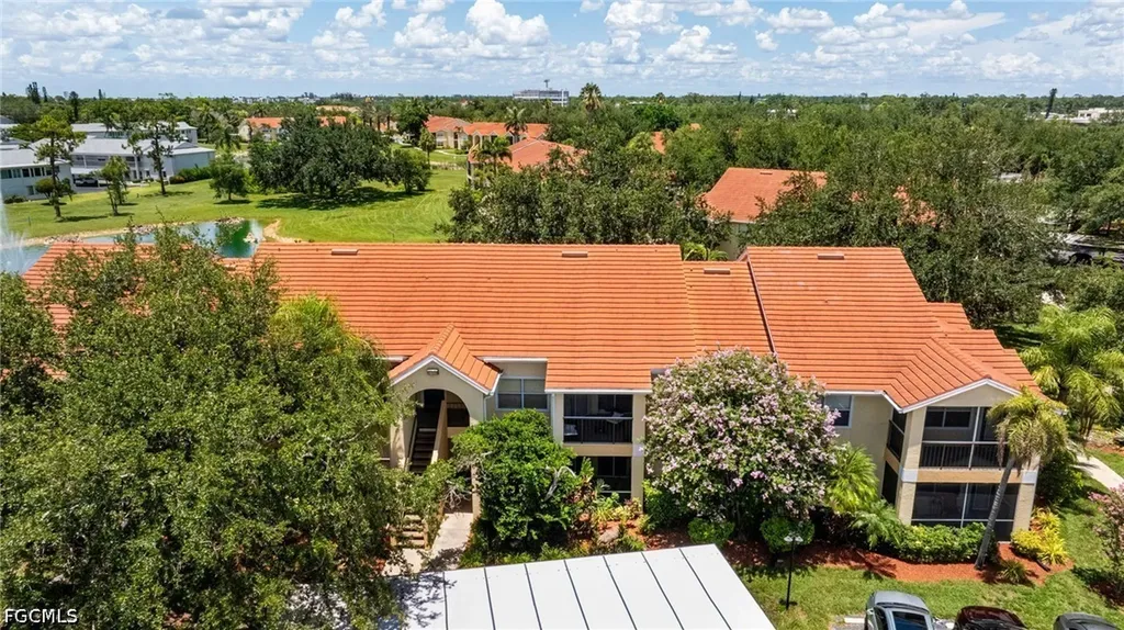 12620 Equestrian Circle Fort Myers FL 33907