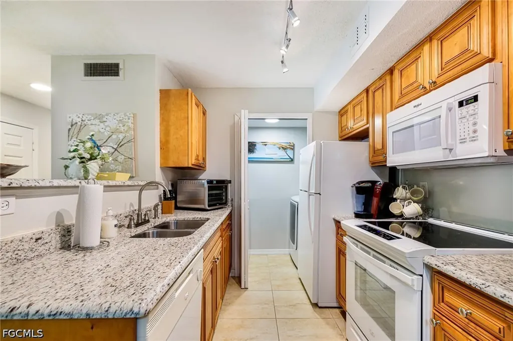 12620 Equestrian Circle Fort Myers FL 33907