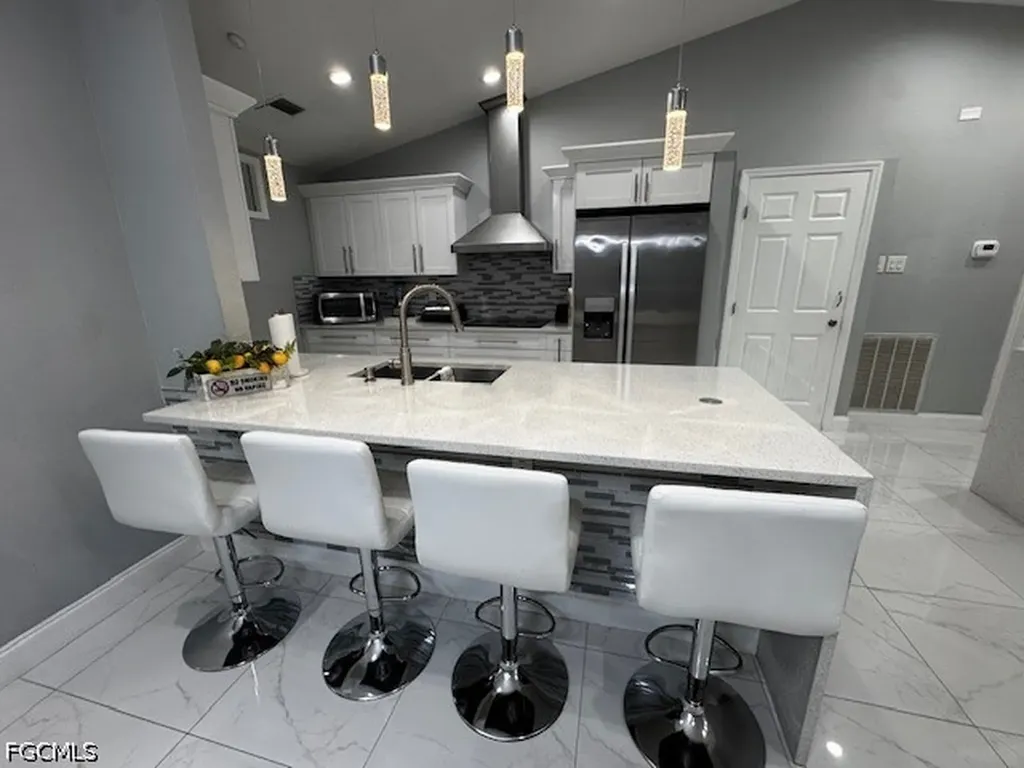 8409 Tahiti Road Fort Myers FL 33967