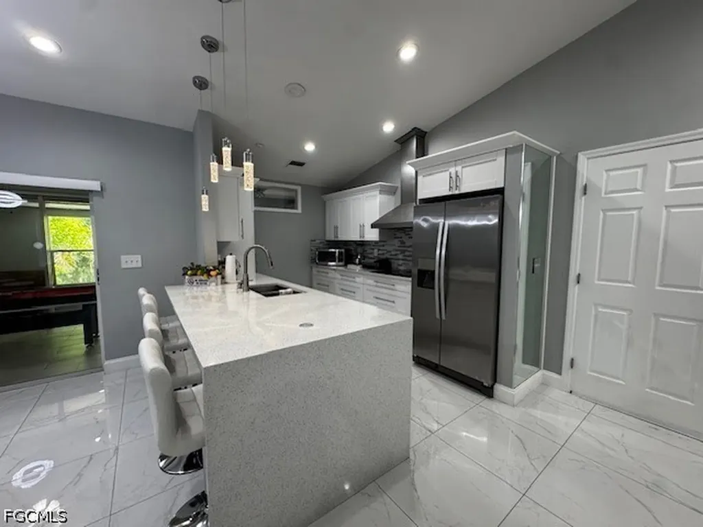 8409 Tahiti Road Fort Myers FL 33967