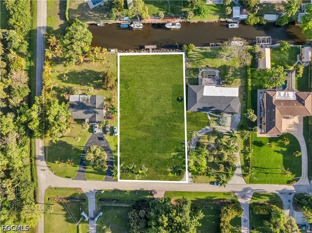 62 Wolcott Drive North Fort Myers FL 33903