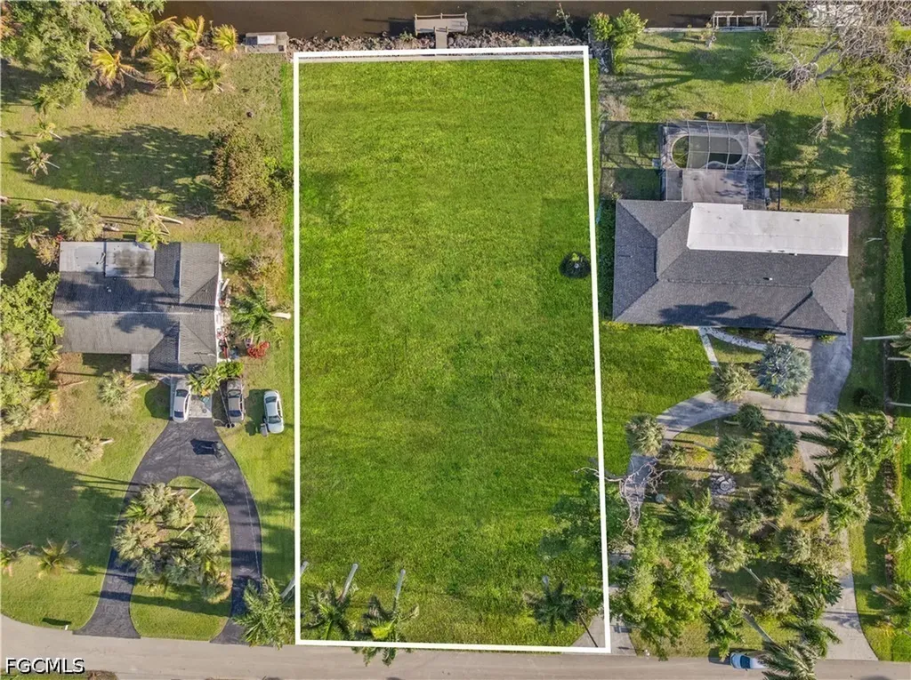 62 Wolcott Drive North Fort Myers FL 33903