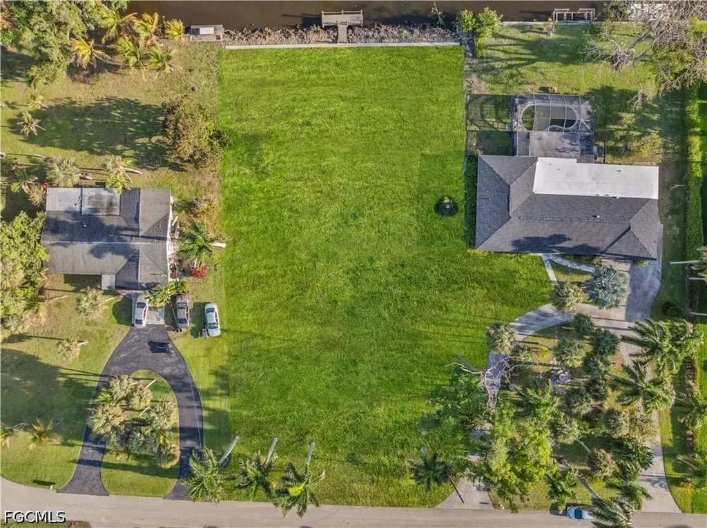 62 Wolcott Drive North Fort Myers FL 33903