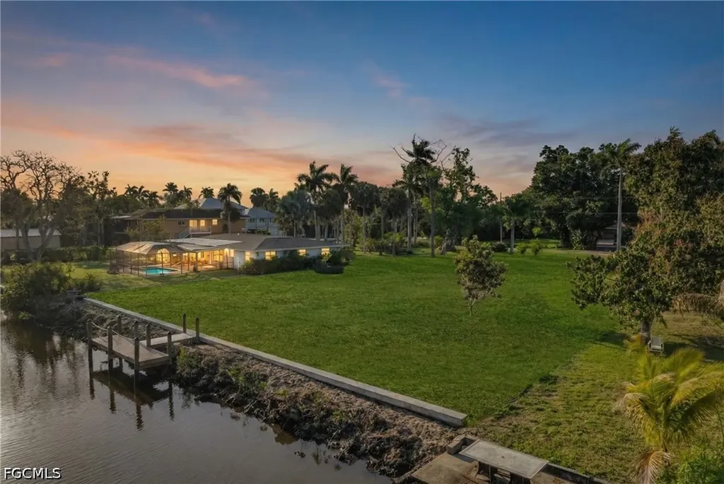 62 Wolcott Drive North Fort Myers FL 33903