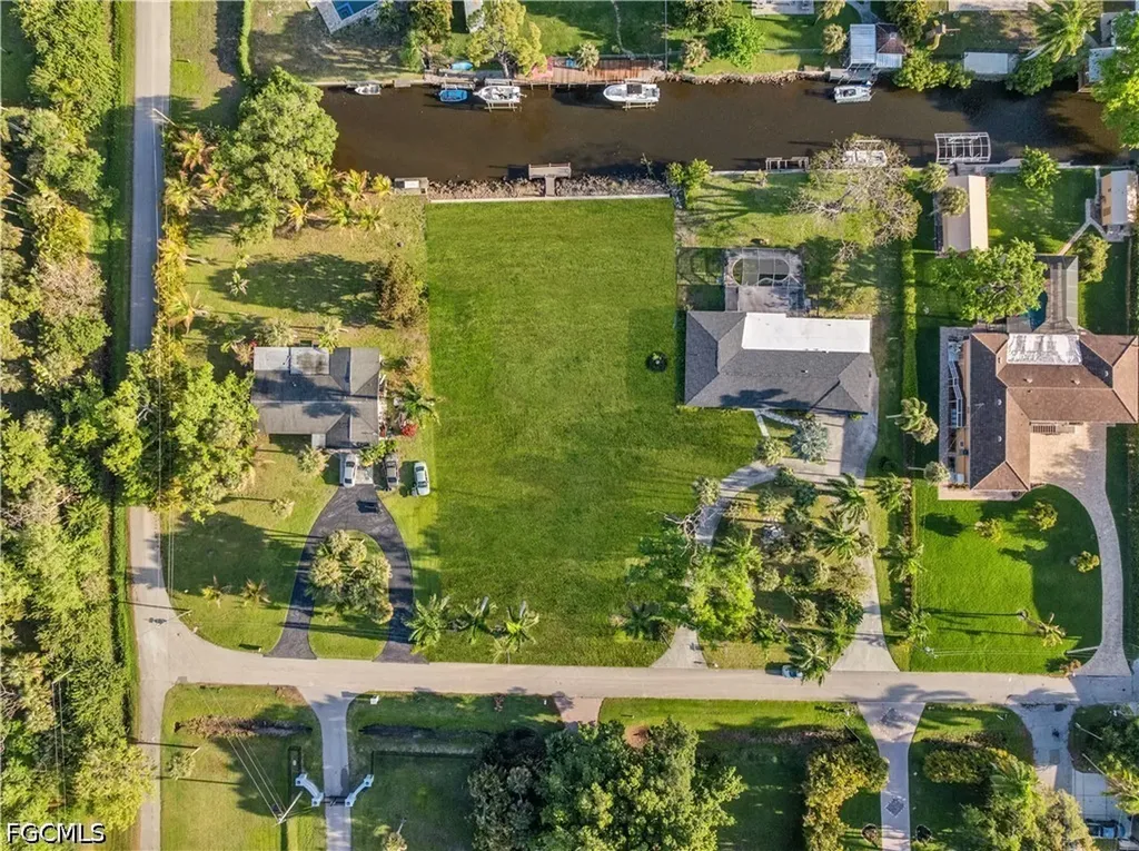62 Wolcott Drive North Fort Myers FL 33903
