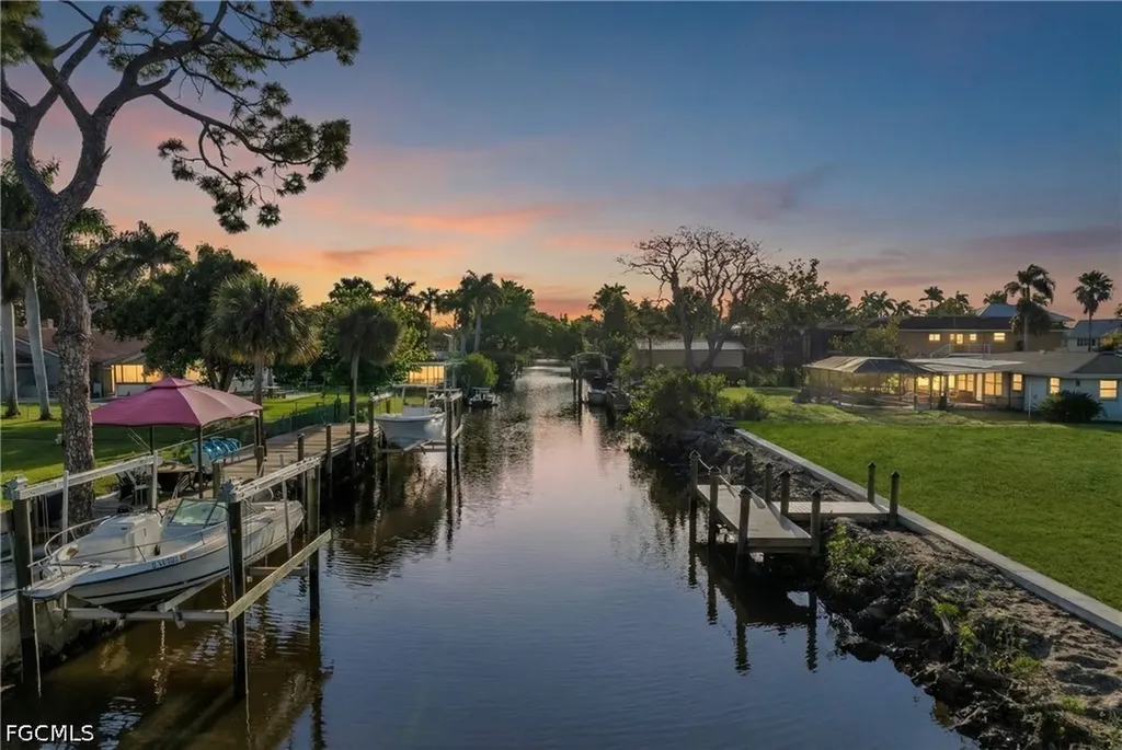 62 Wolcott Drive North Fort Myers FL 33903