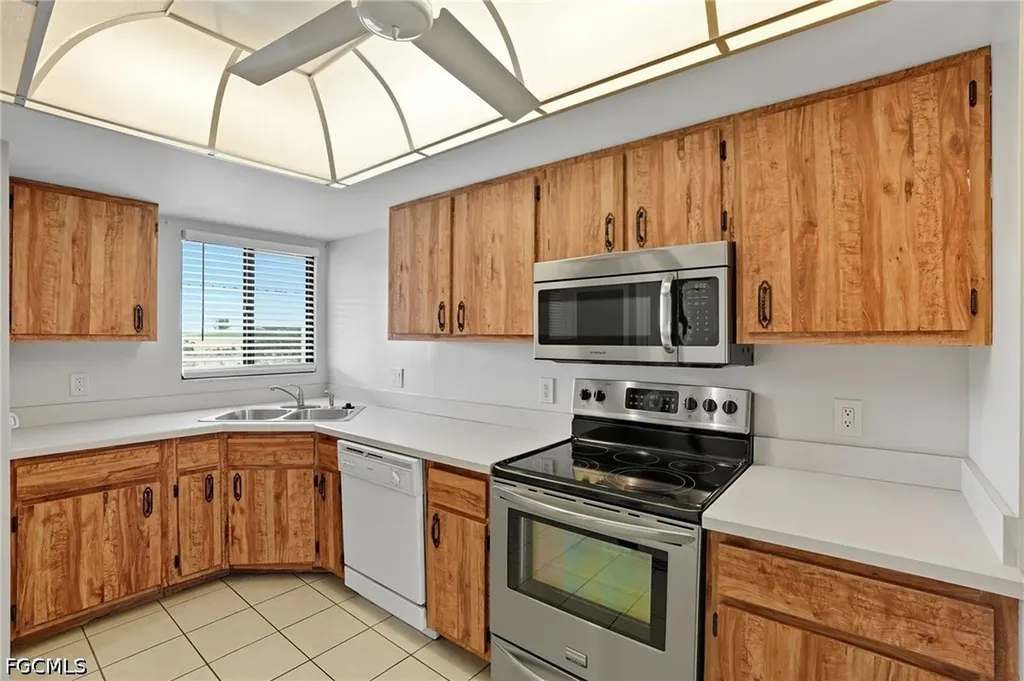 1203 SW 48th Terrace Cape Coral FL 33914