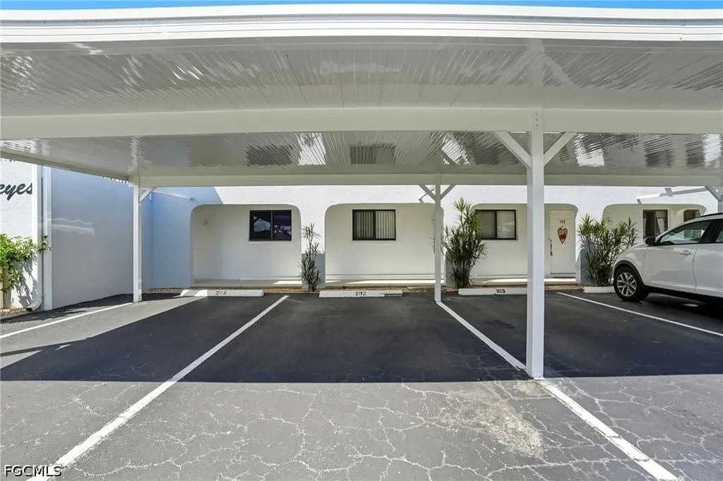1203 SW 48th Terrace Cape Coral FL 33914