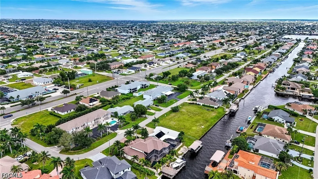 1203 SW 48th Terrace Cape Coral FL 33914