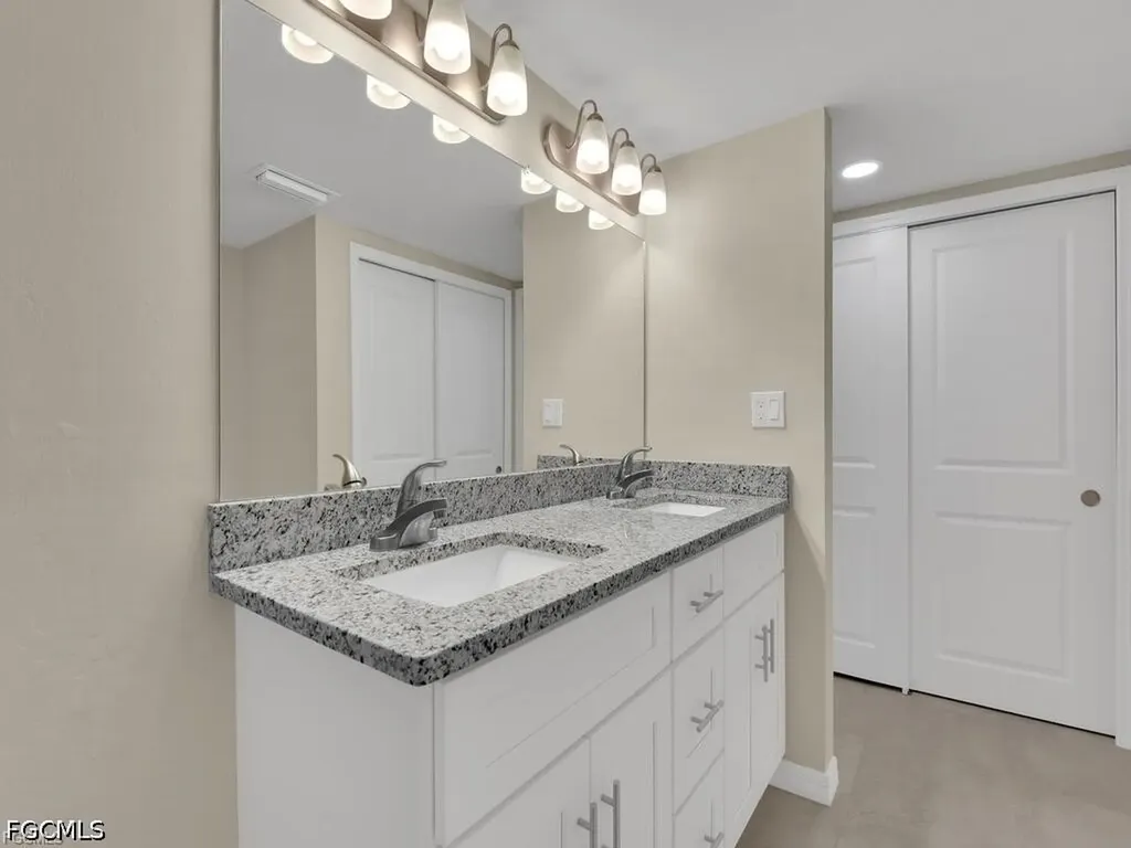 16560 Partridge Place Road Fort Myers FL 33908