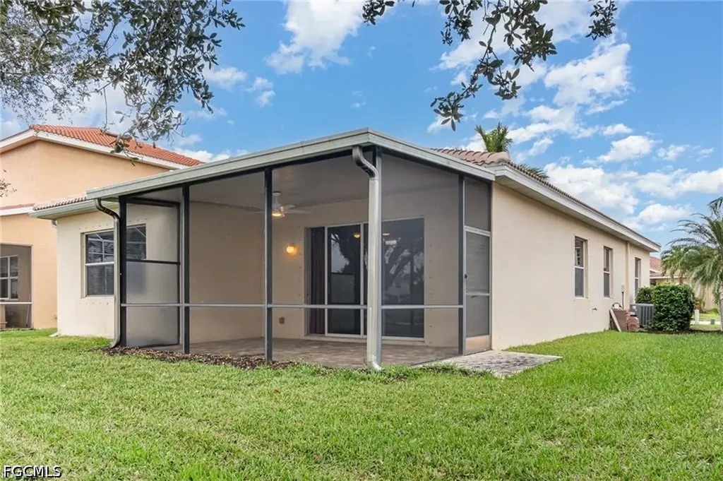 2684 Sunset Lake Drive Cape Coral FL 33909