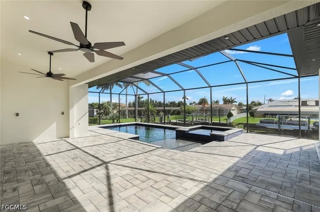 4817 Pelican Boulevard Cape Coral FL 33914