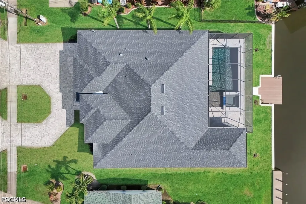 4817 Pelican Boulevard Cape Coral FL 33914