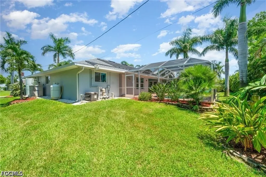 844 SW 17th Terrace Cape Coral FL 33991