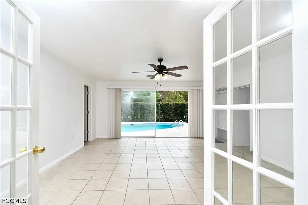25 Maple Avenue N Lehigh Acres FL 33936