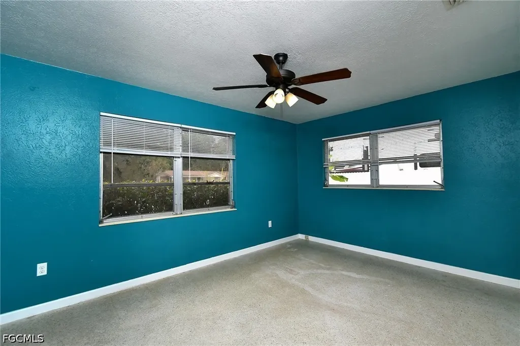 25 Maple Avenue N Lehigh Acres FL 33936