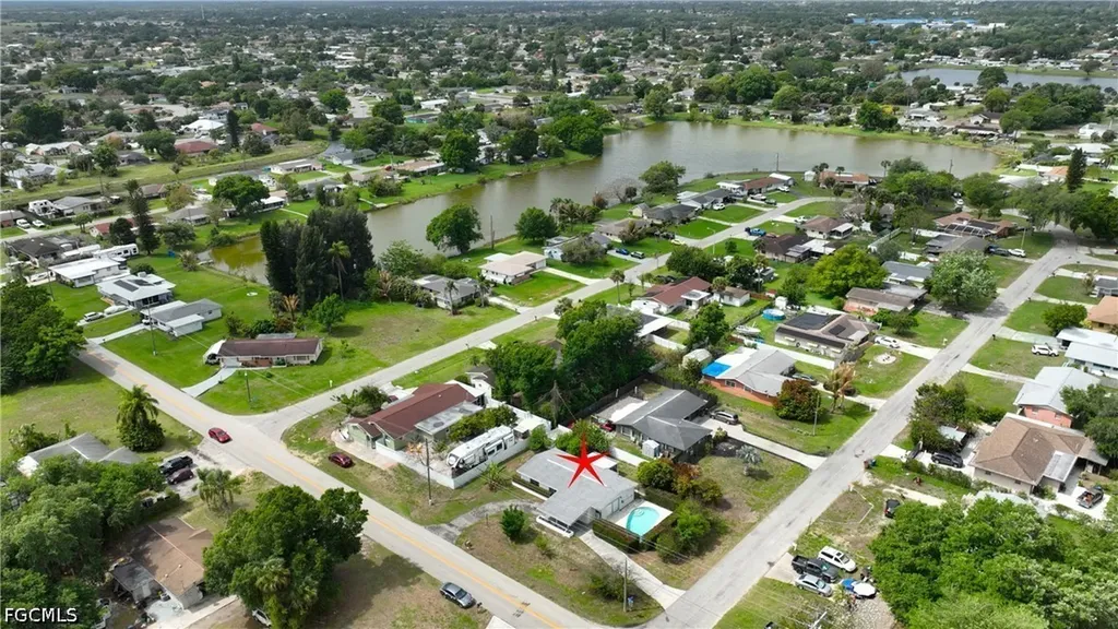 25 Maple Avenue N Lehigh Acres FL 33936