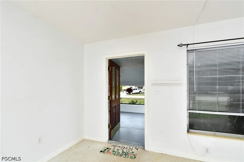 25 Maple Avenue N Lehigh Acres FL 33936