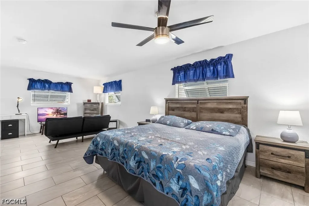 6118 Park Road Fort Myers FL 33908