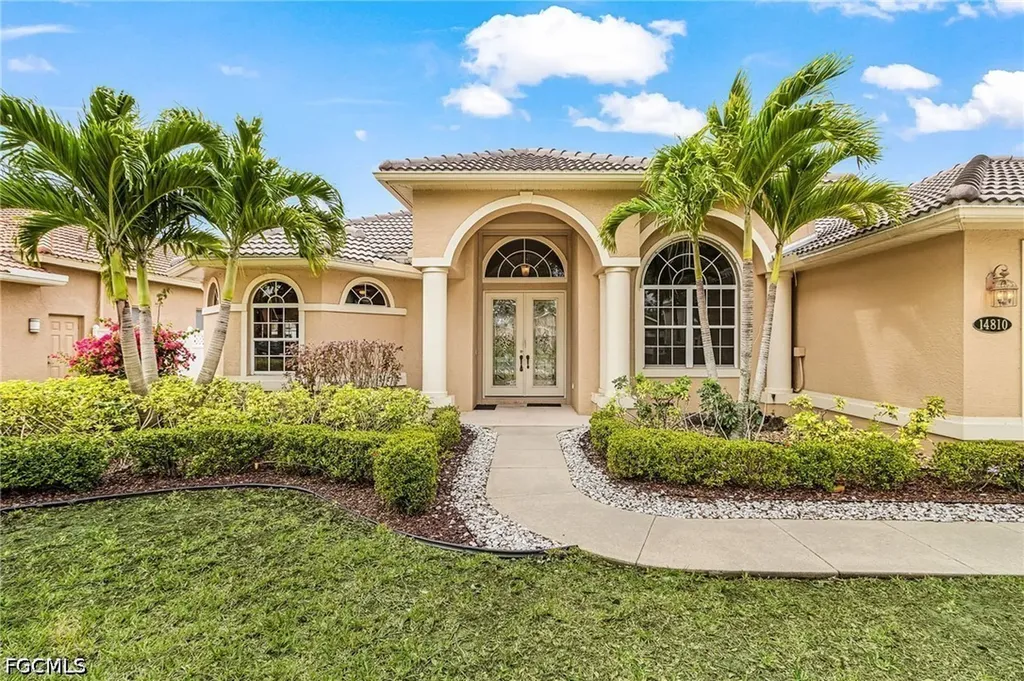 14810 Fripp Island Court Naples FL 34119