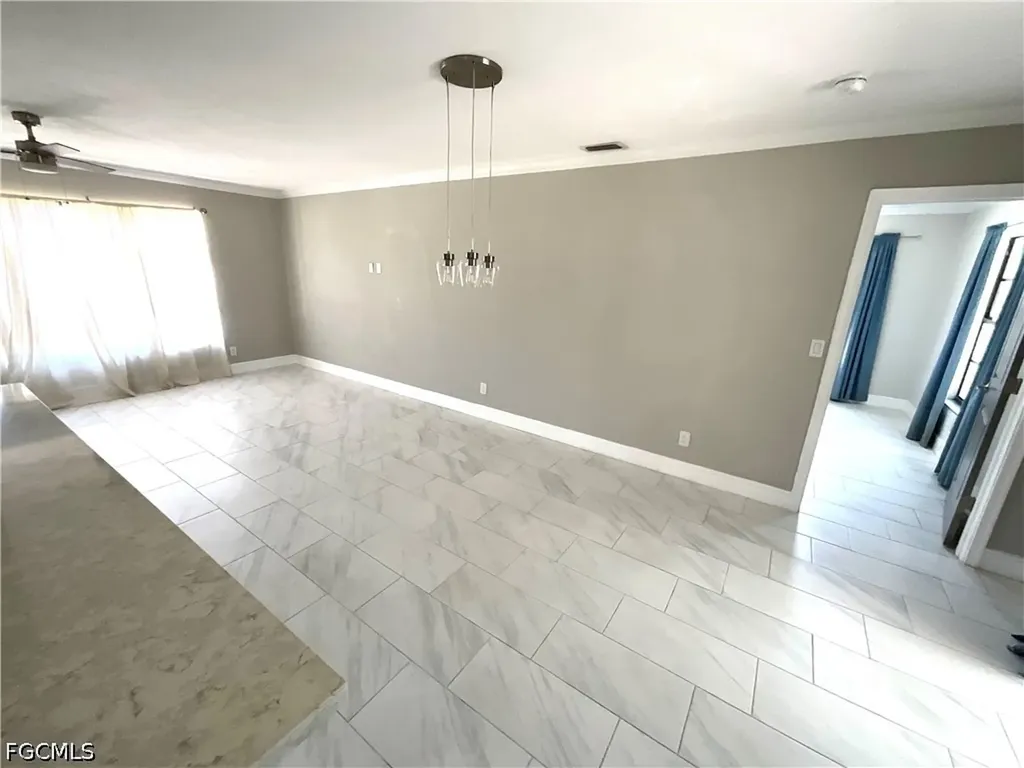 20620 Pine Tree Lane Estero FL 33928