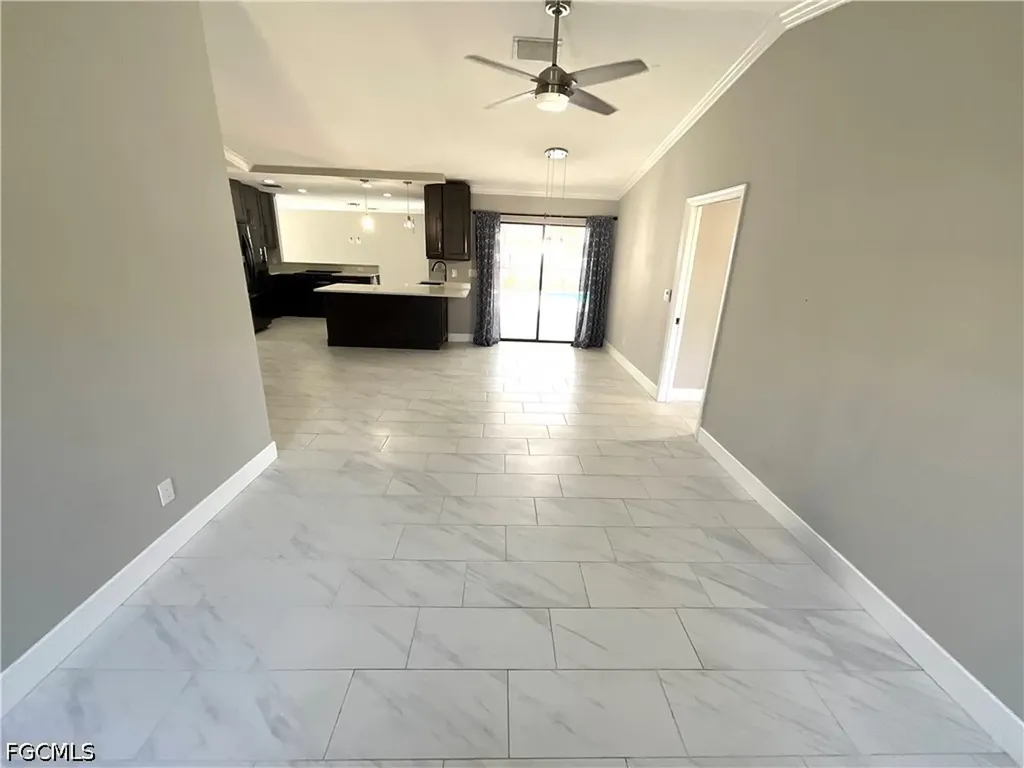 20620 Pine Tree Lane Estero FL 33928